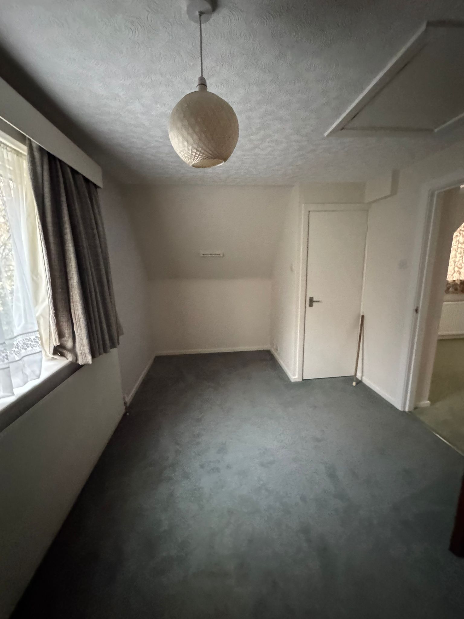Evesham Full Refurbishment photo 3