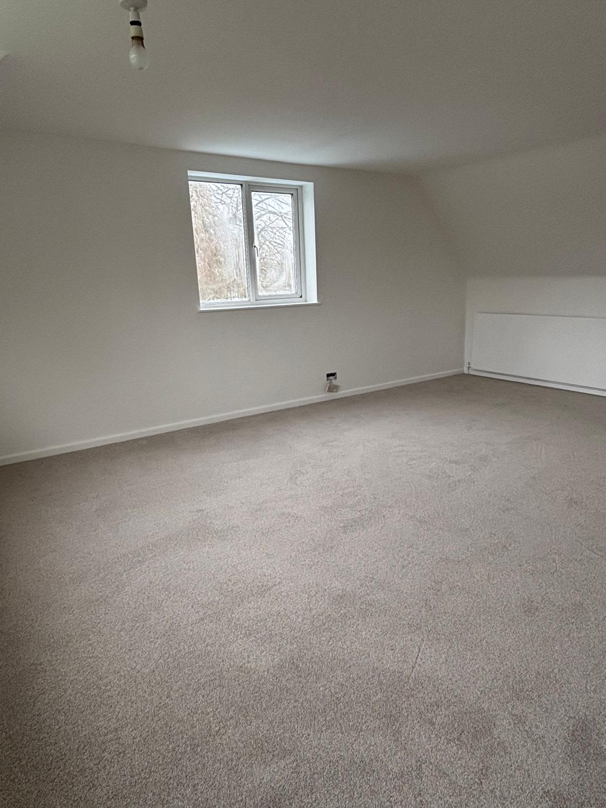 Evesham Full Refurbishment photo 12