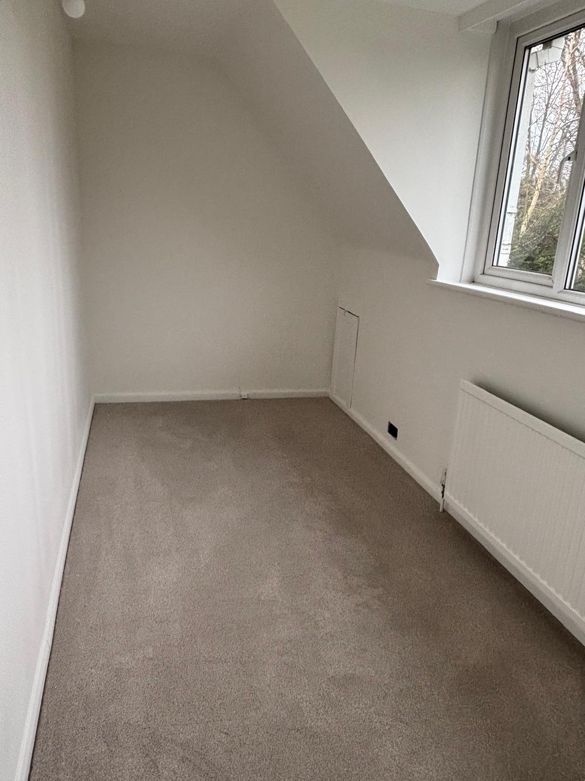 Evesham Full Refurbishment photo 8